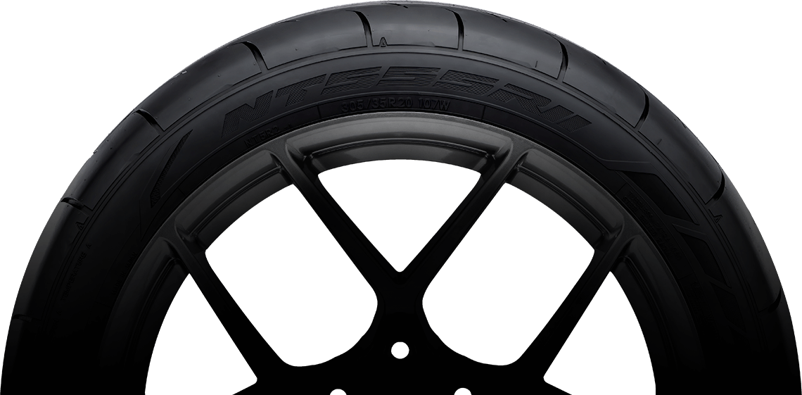 Nitto NT555RII 305/35R18 drag radial tire, open box