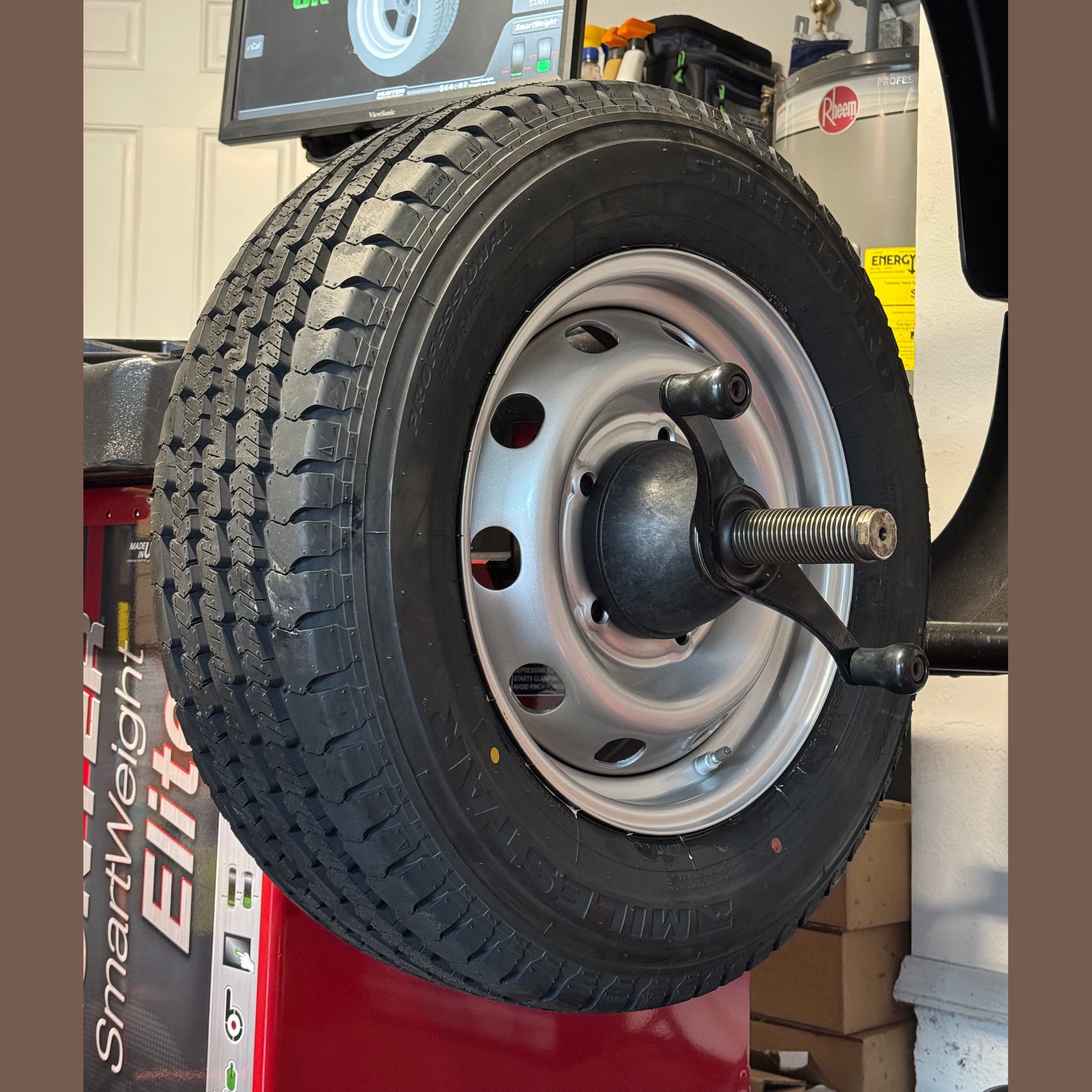 Tires Fast Ford Transit Assembly 2015-2024 Ford Transit 150/250/350 235/65R16C Tire on 16" 5x160 Silver Steel Wheel